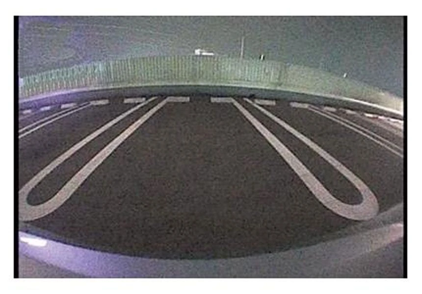 Kenwood CMOS-320 - Universal 195° Rückfahrkamera, Anbau / Aufbau 2 Kenwood CMOS-320 - Universal 195° Rückfahrkamera, Anbau / Aufbau – Bild 2